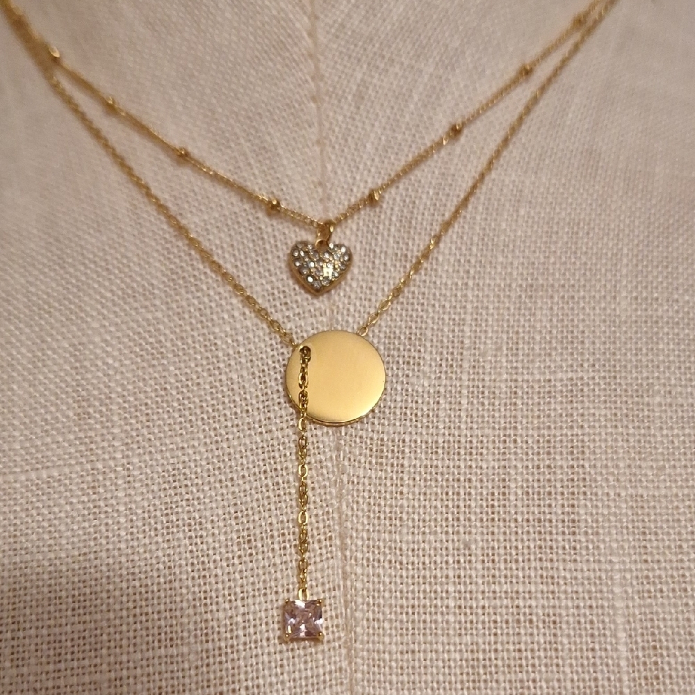 Elegant Gold Layered Necklace Set - Picture 2 of 5